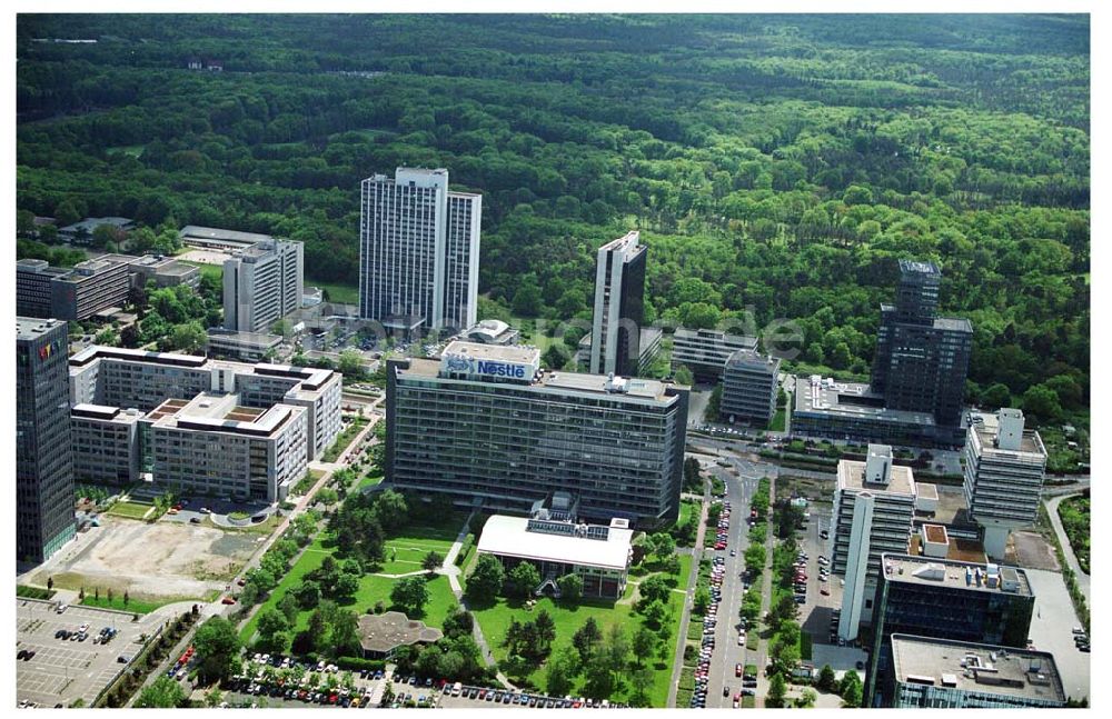 Frankfurt am Main von oben - Zentrale der Nestle Deutschland AG in Frankfurt / Main