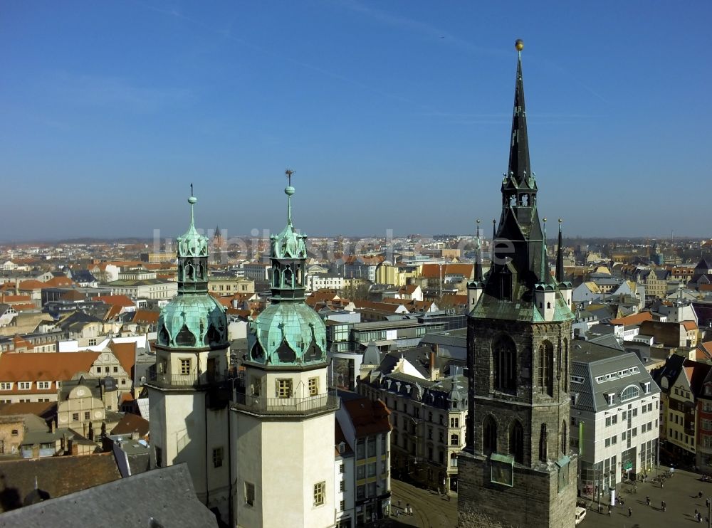 Halle ( Saale ) von oben - Zentrum von Halle an der Saale mit Blick auf den Roten Turm und die Marktkirche im Bundesland Sachsen-Anhalt