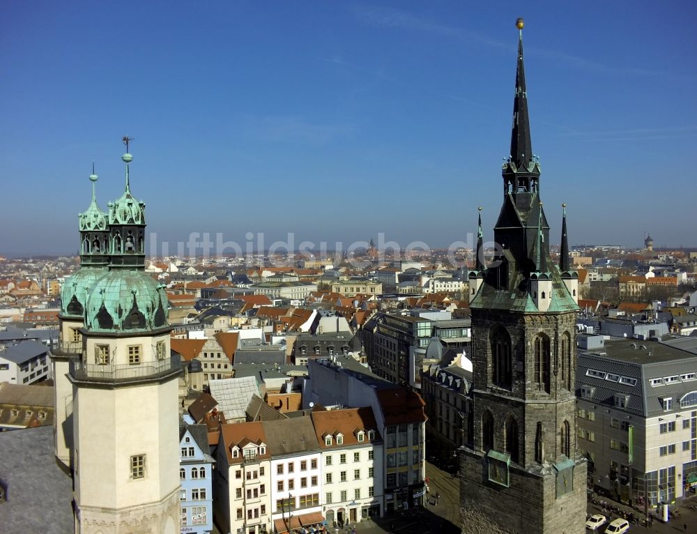 Luftbild Halle ( Saale ) - Zentrum von Halle an der Saale mit Blick auf den Roten Turm und die Marktkirche im Bundesland Sachsen-Anhalt