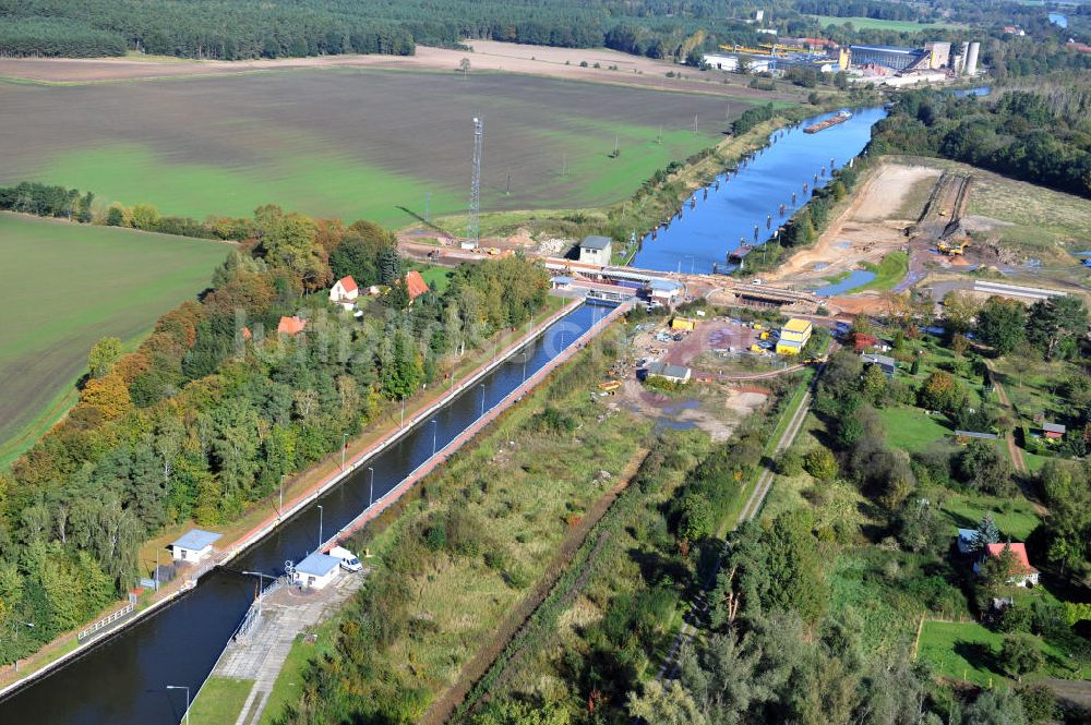 Zerben von oben - Zerbener Brücke an der Schleuse Zerben