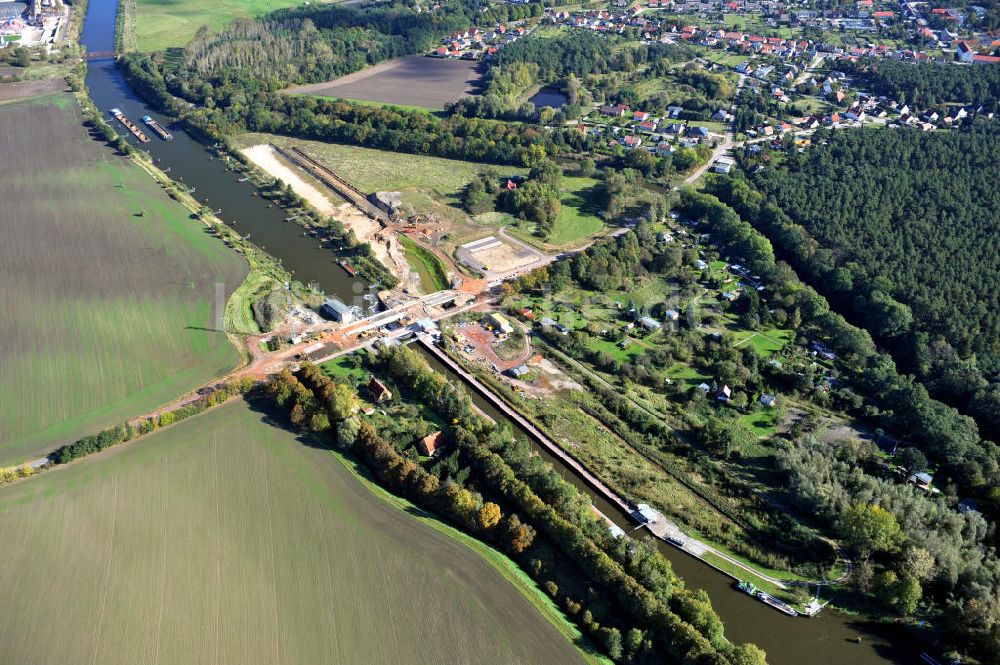 Zerben von oben - Zerbener Brücke an der Schleuse Zerben