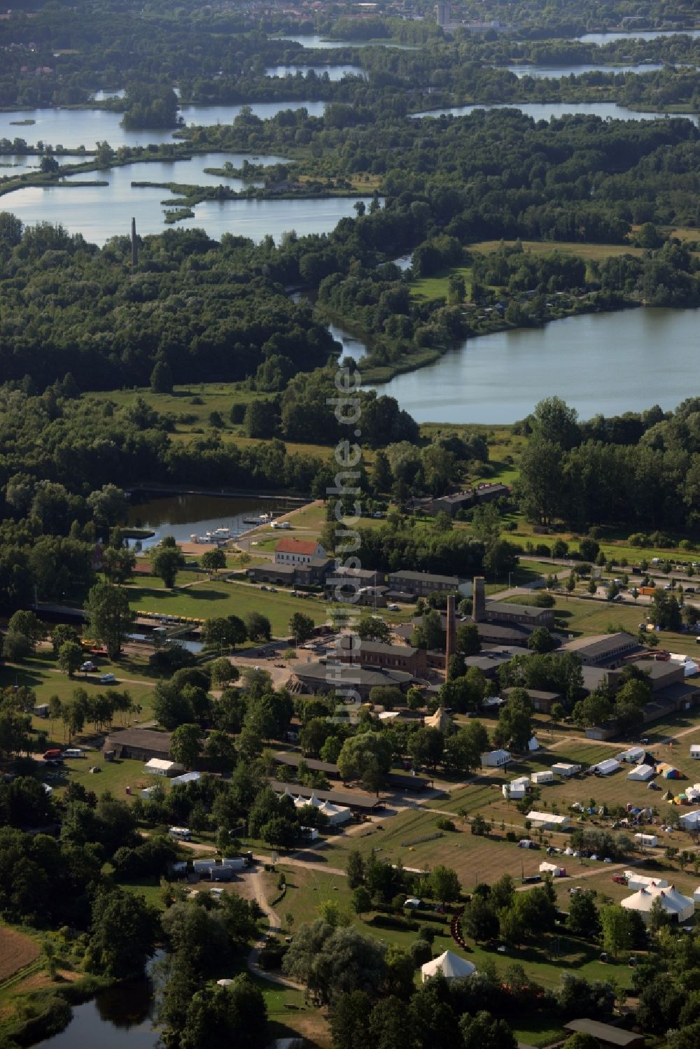 Luftaufnahme Zehdenick - Ziegeleipark Mildenberg im Stadtgebiet von Zehdenick im Bundesland Brandenburg