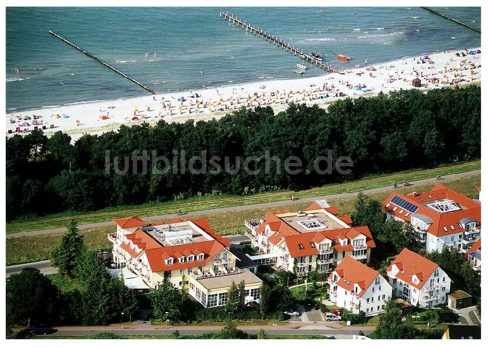 Luftbild Zingst / Mecklenburg Vorpommern - Zingst / Mecklenburg Vorpommern Blick auf das Hotel Meerlust (gelbe Häuser am Strand) in Zingst am Nationalpark Vorpommersche Boddenlandschaft in Mecklenburg Vorpommern 30