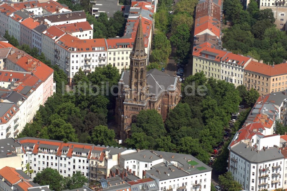 Luftbild Berlin - Zionskirche in Berlin-Mitte