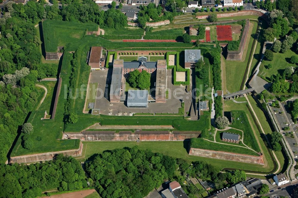 Luftaufnahme Jülich - Zitadelle der Festung Jülich , einer Befestigungsanlage im Bundesland Nordrhein-Westfalen