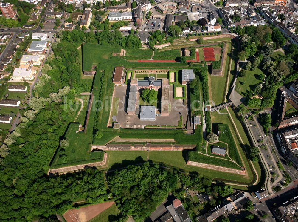 Jülich von oben - Zitadelle der Festung Jülich , einer Befestigungsanlage im Bundesland Nordrhein-Westfalen