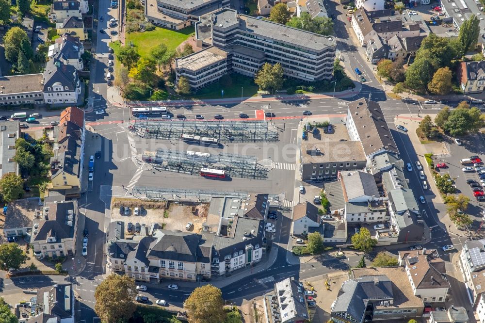 Luftaufnahme Velbert - ZOB Omnibus- Bahnhof an der Friedrich-Ebert-Straße der Verkehrsbetriebe in Velbert im Bundesland Nordrhein-Westfalen