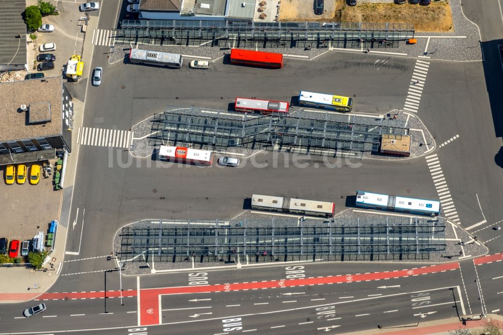 Luftbild Velbert - ZOB Omnibus- Bahnhof in Velbert im Bundesland Nordrhein-Westfalen, Deutschland