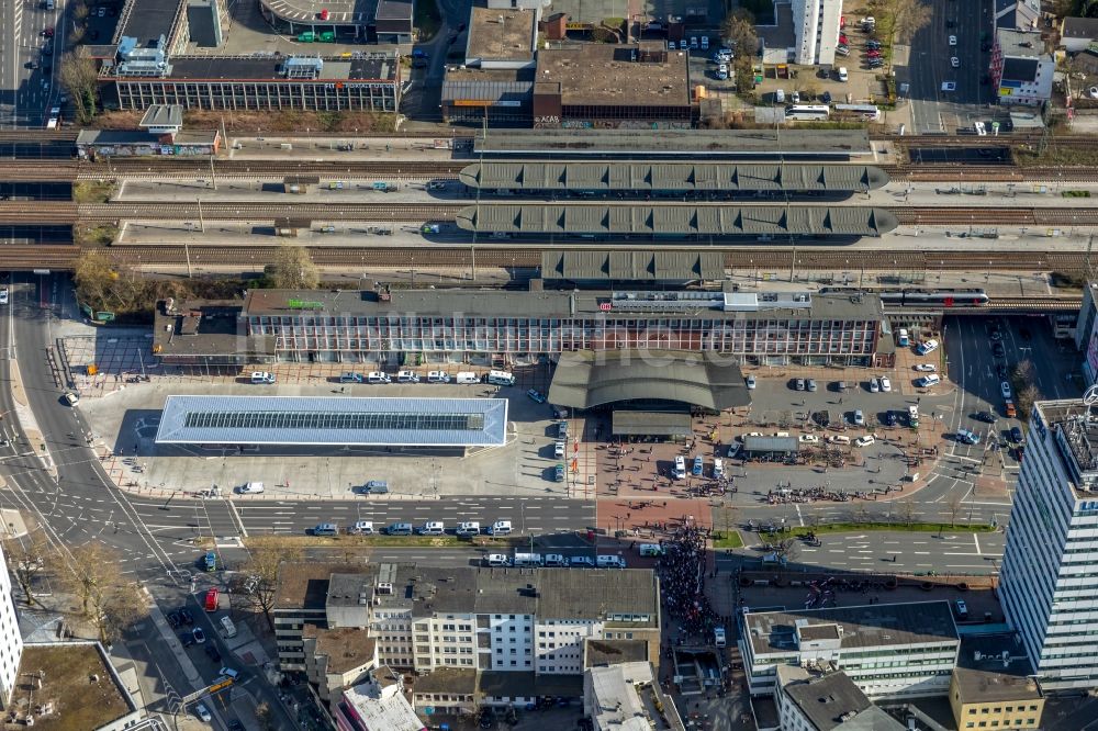 Luftbild Bochum - ZOB Omnibus- Bahnhof der Verkehrsbetriebe in Bochum im Bundesland Nordrhein-Westfalen, Deutschland