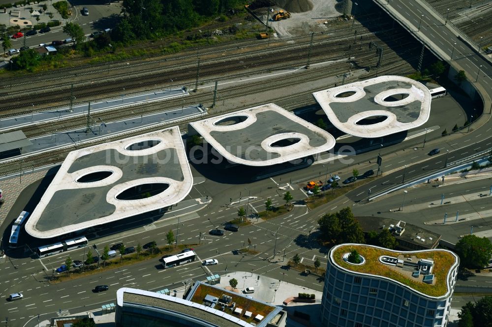 Pforzheim von oben - ZOB Omnibus- Bahnhof der Verkehrsbetriebe in Pforzheim im Bundesland Baden-Württemberg, Deutschland