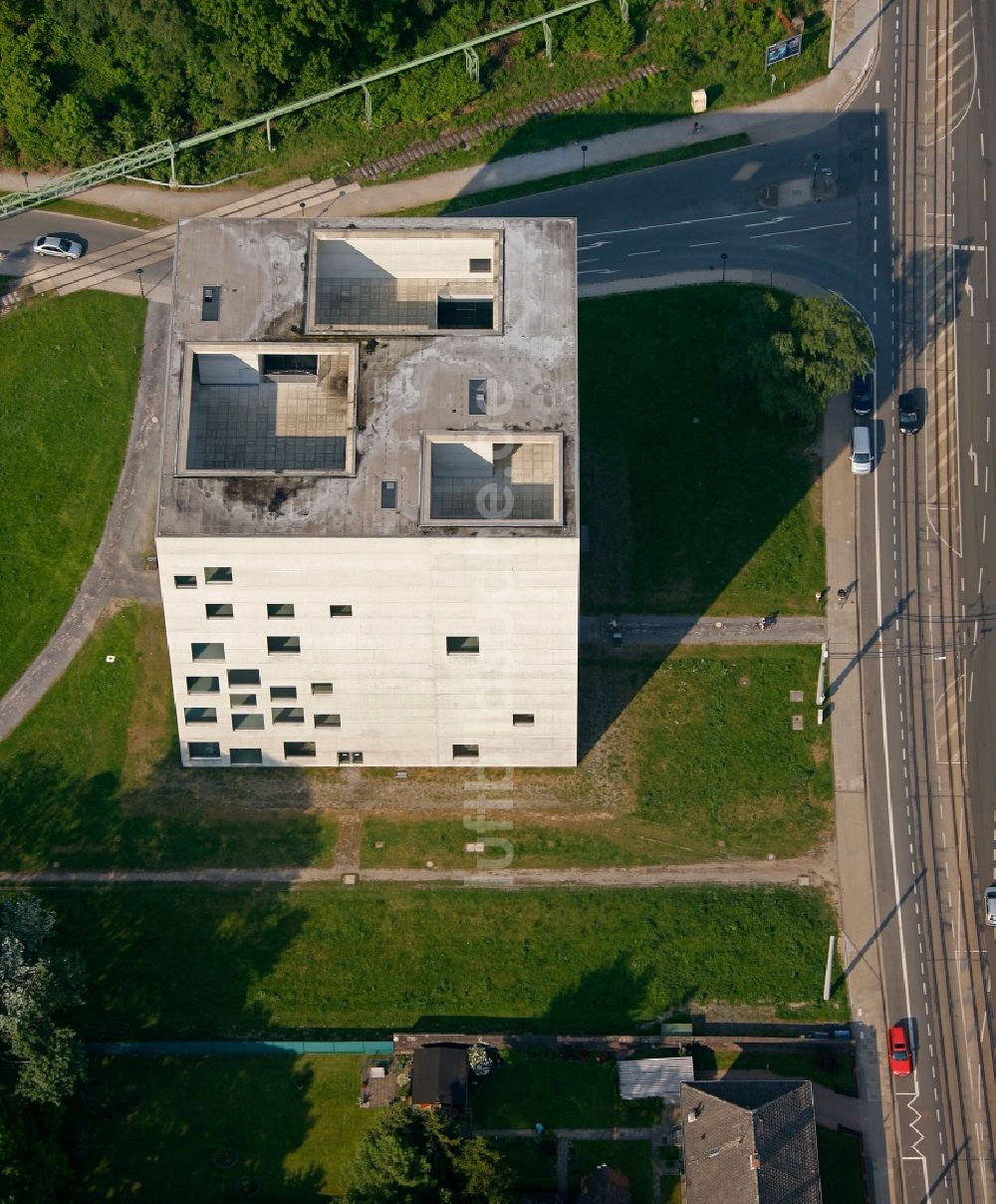 Essen OT Stoppenberg aus der Vogelperspektive: Zollverein - Kubus im Stadtteil Stoppenberg in Essen im Bundesland Nordrhein-Westfalen