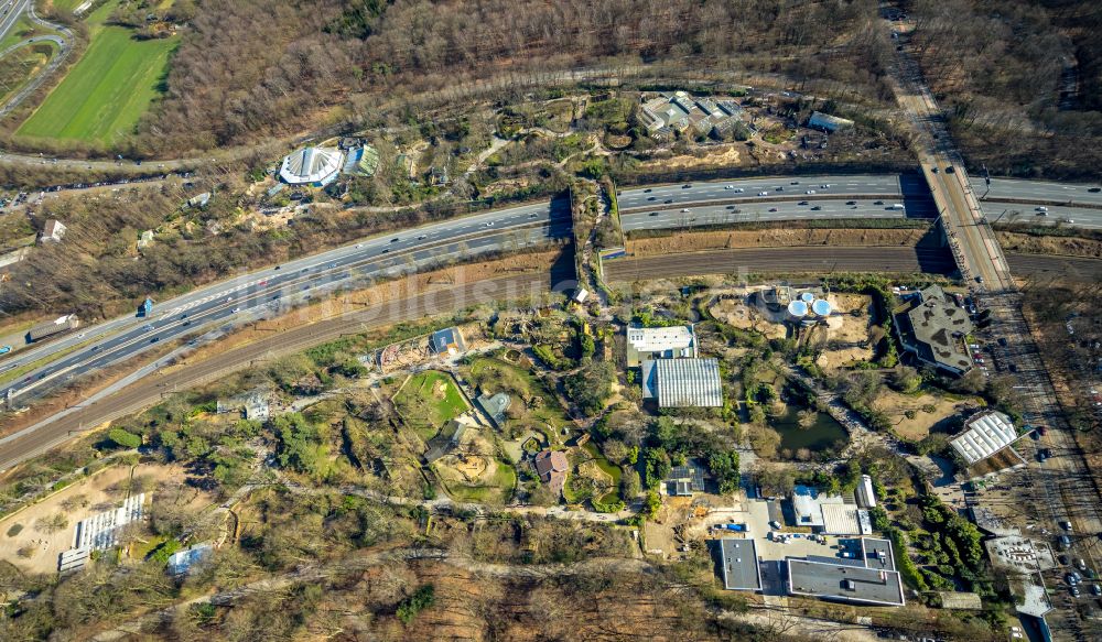 Luftaufnahme Duisburg - Zoogelände am Tierpark an der Carl-Benz-Straße in Duisburg im Bundesland Nordrhein-Westfalen