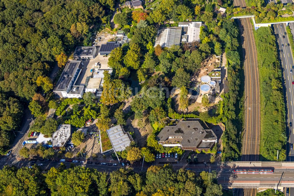 Luftbild Duisburg - Zoogelände am Tierpark an der Carl-Benz-Straße in Duisburg im Bundesland Nordrhein-Westfalen