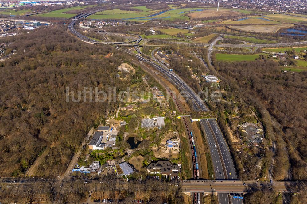 Luftbild Duisburg - Zoogelände am Tierpark in Duisburg im Bundesland Nordrhein-Westfalen, Deutschland