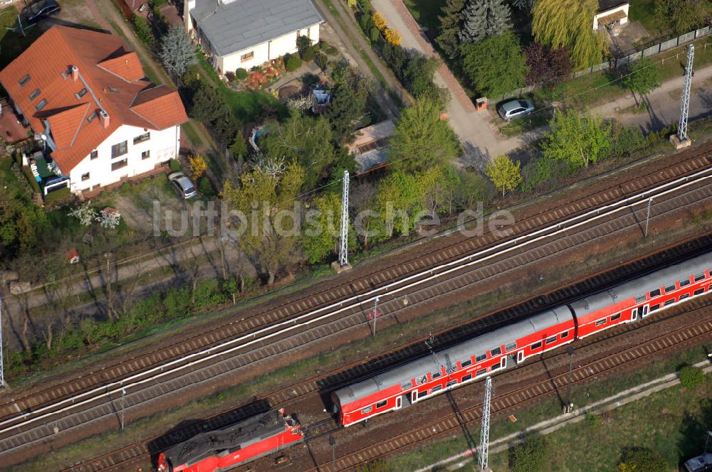 Luftbild Berlin - Zugunglück Berlin-Karow