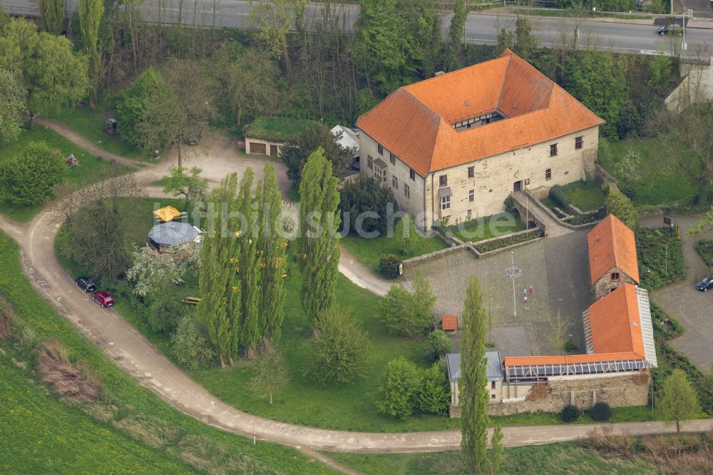 Luftaufnahme Witten - Zum Freizeitzentrum Kemnade gehörendes Haus Herbede im Ortsteil Herbede in Witten im Bundesland Nordrhein-Westfalen