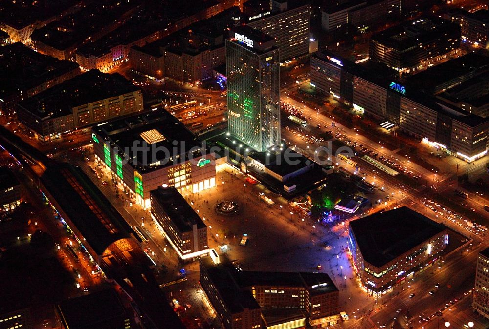 Nacht-Luftaufnahme Berlin - Alexanderplatz bei Nacht In Berlin Mitte