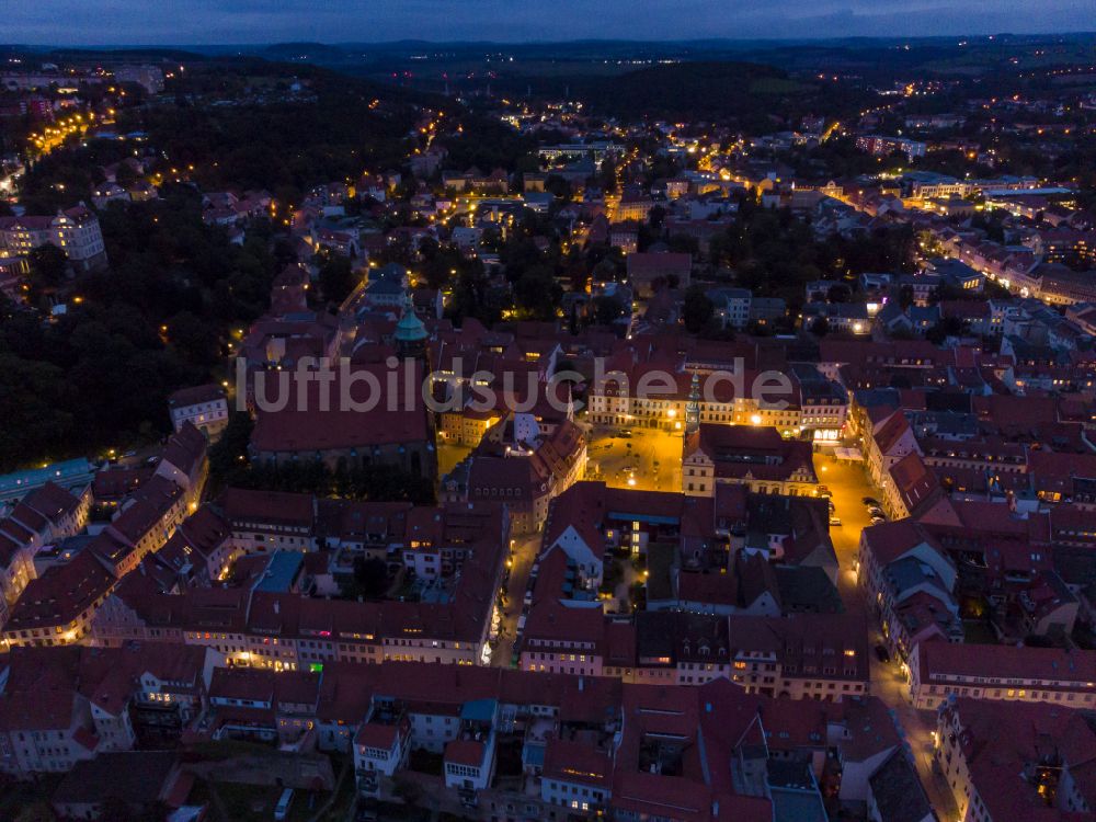 Nachtluftbild Pirna - Nachtluftbild Altstadtbereich und Innenstadtzentrum in Pirna im Bundesland Sachsen, Deutschland