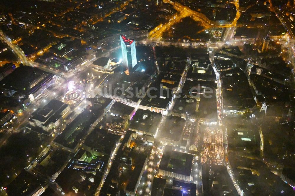 Leipzig bei Nacht von oben - Nachtluftbild Altstadtbereich in Leipzig im Bundesland Sachsen, Deutschland