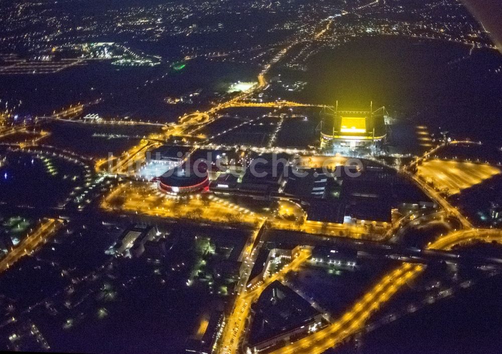 Nachtluftbild Dortmund - Nachtluftbildaufnahme Westfalenhalle in Dortmund im Bundesland Nordrhein-Westfalen