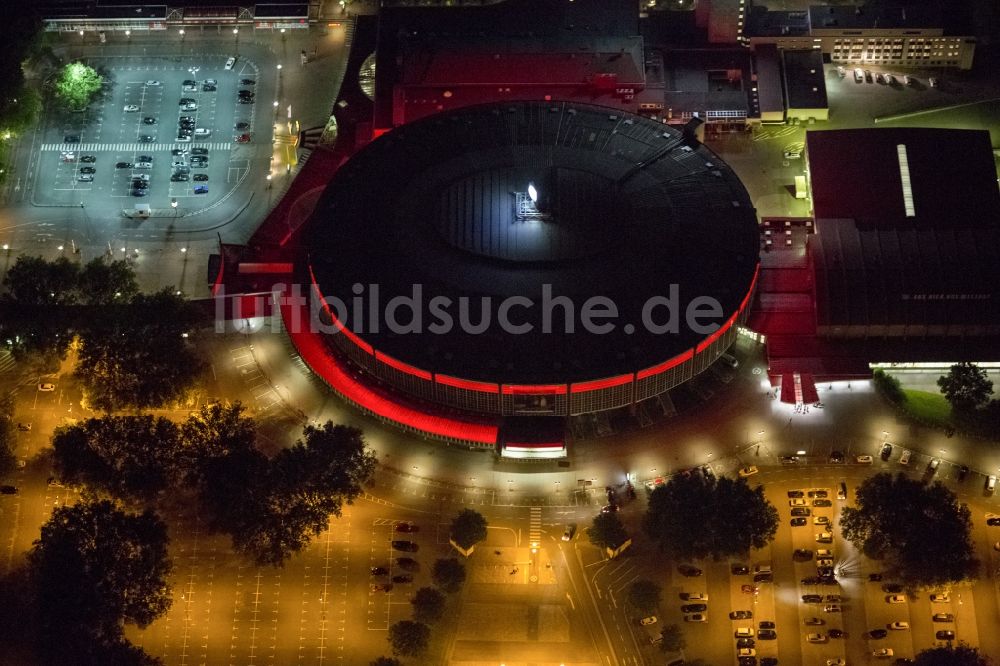 Nacht-Luftaufnahme Dortmund - Nachtluftbildaufnahme Westfalenhalle in Dortmund im Bundesland Nordrhein-Westfalen im Rahmen der Aktion Extraschicht 2012