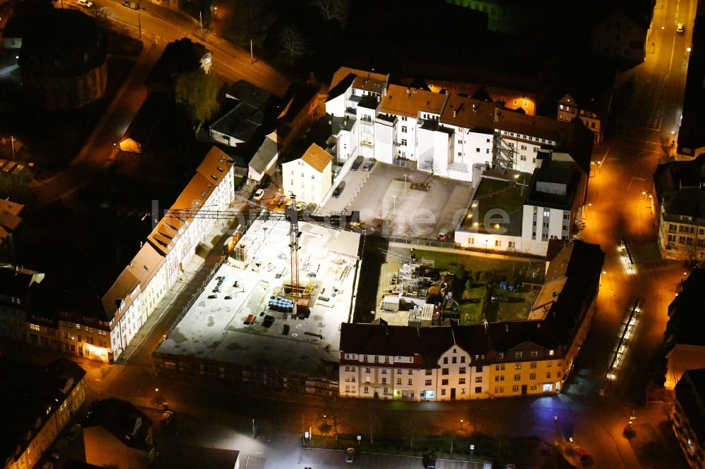 Nachtluftbild Arnstadt - Nachtluftbild Baustelle zum Neubau des Gebäudekomplexes des Einkaufszentrum Arnstadt-Center in Arnstadt im Bundesland Thüringen, Deutschland