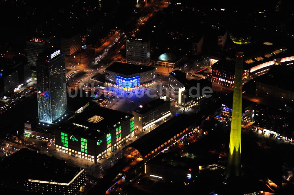 Nachtluftbild Berlin - Berlin bei Nacht / Festival of Lights Alexanderplatz