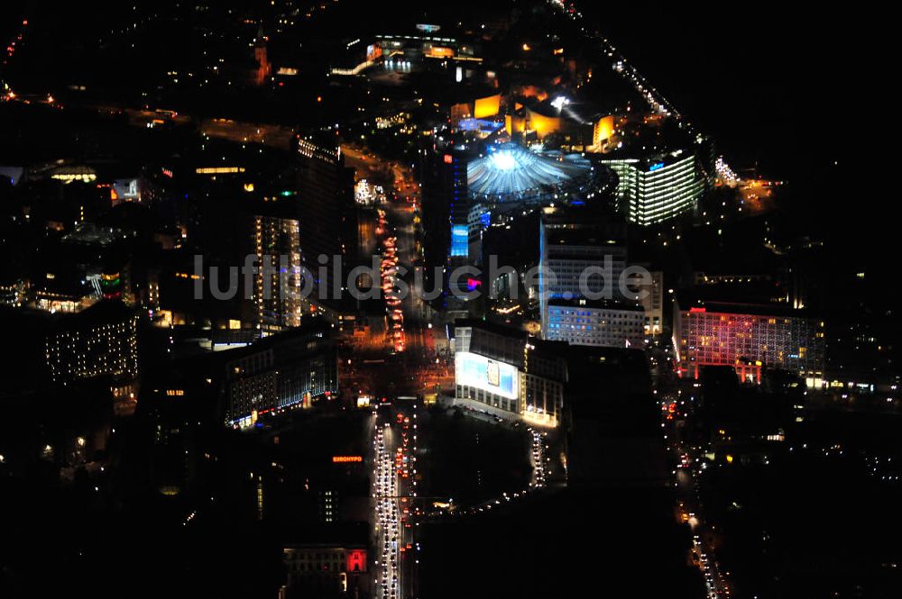 Nacht-Luftaufnahme Berlin - Berlin bei Nacht / Festival of Lights Potsdamer Platz