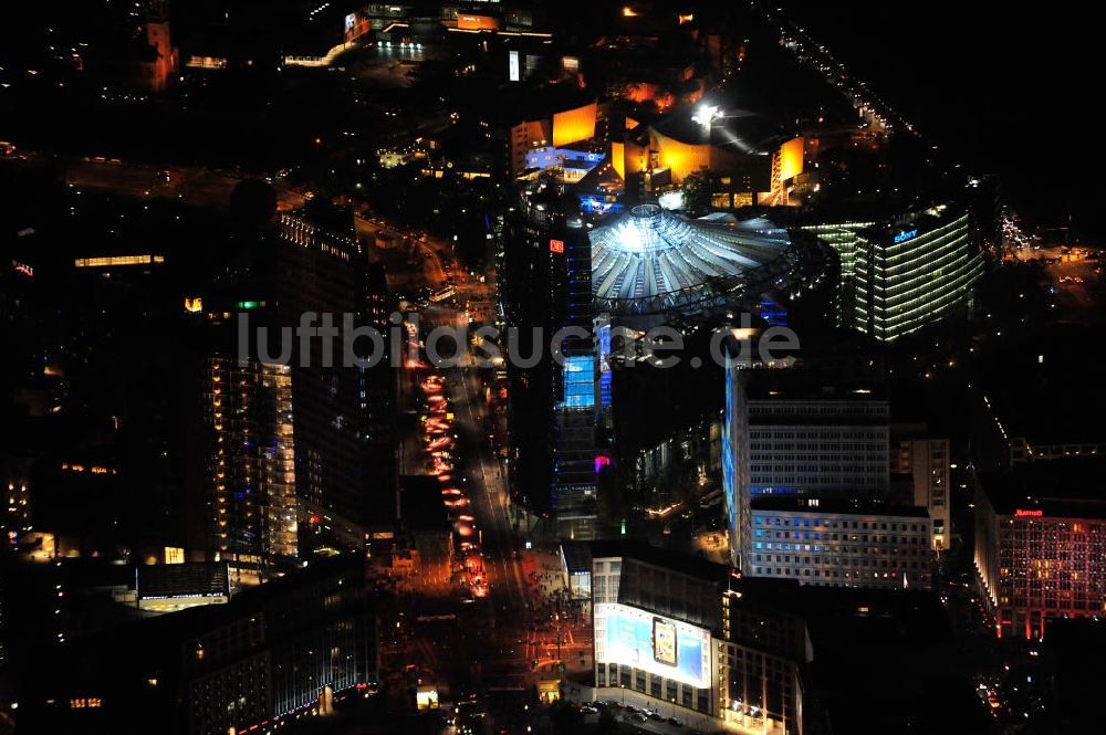 Berlin bei Nacht aus der Vogelperspektive: Berlin bei Nacht / Festival of Lights Potsdamer Platz