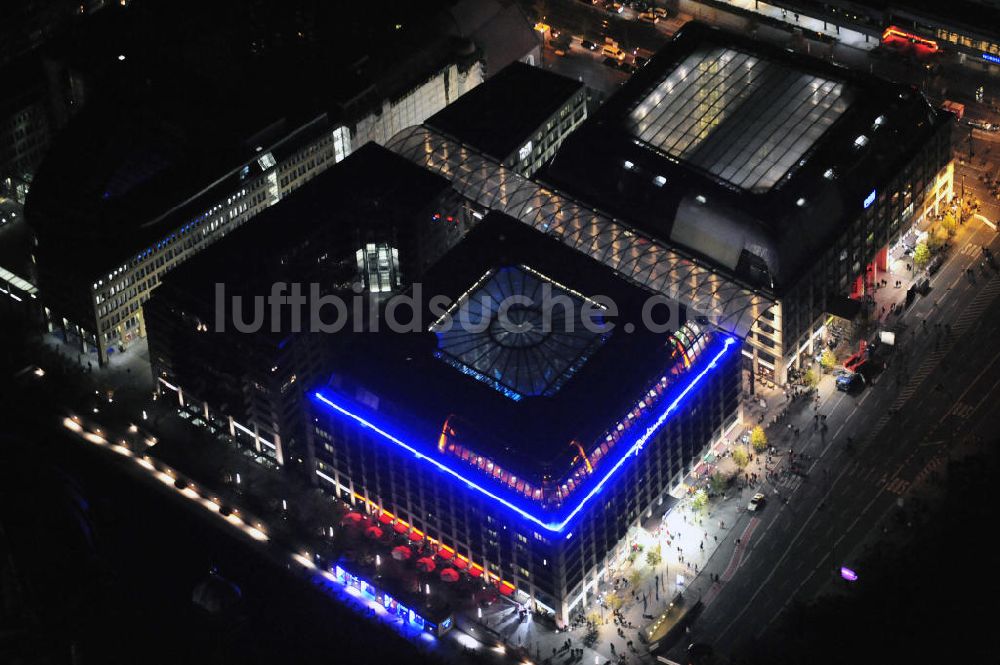 Berlin bei Nacht aus der Vogelperspektive: Berlin bei Nacht / Festival of Lights Radisson Blu Hotel