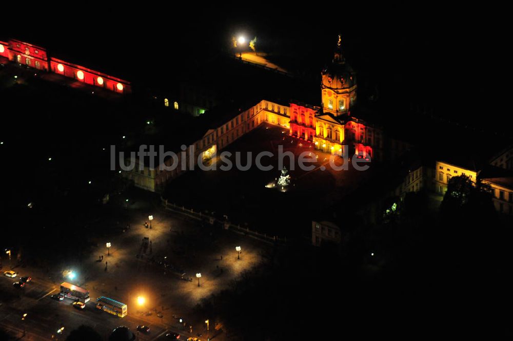 Berlin bei Nacht aus der Vogelperspektive: Berlin bei Nacht / Festival of Lights Schloß Charlottenburg