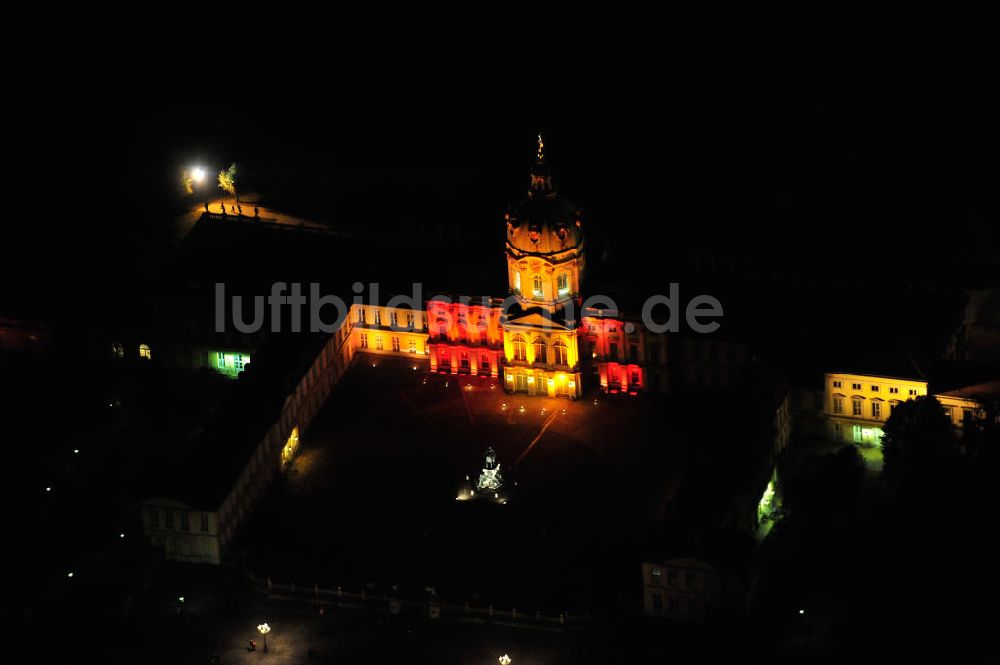 Nacht-Luftaufnahme Berlin - Berlin bei Nacht / Festival of Lights Schloß Charlottenburg