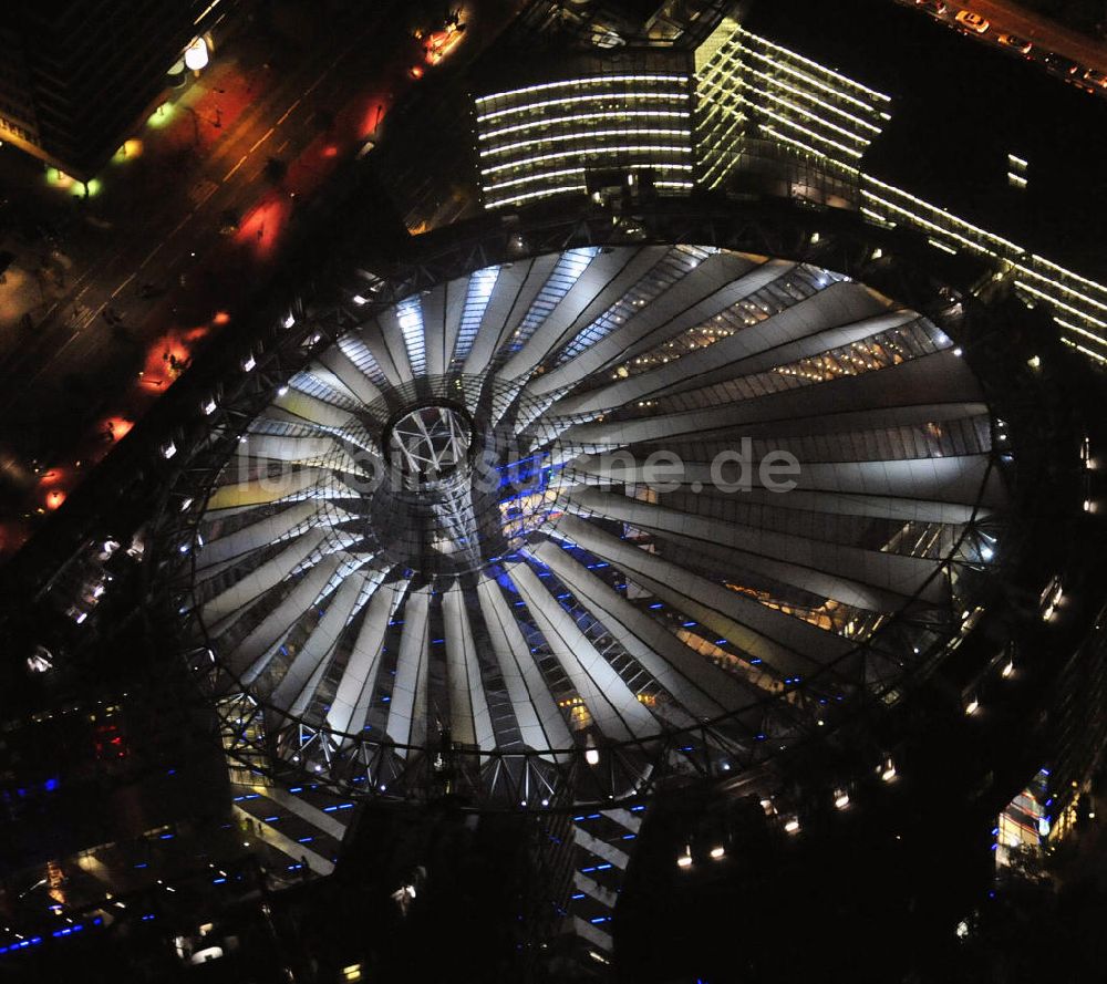 Berlin bei Nacht von oben - Berlin bei Nacht / Festival of Lights Sony Center