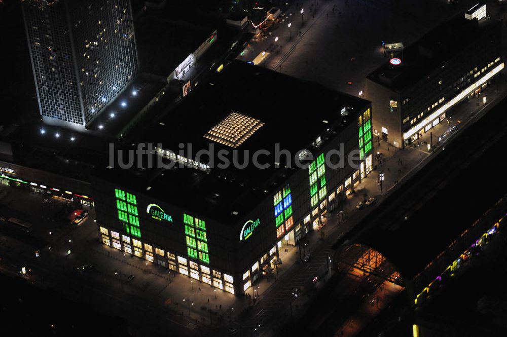 Berlin bei Nacht aus der Vogelperspektive: Berlin bei Nacht Galeria Kaufhof