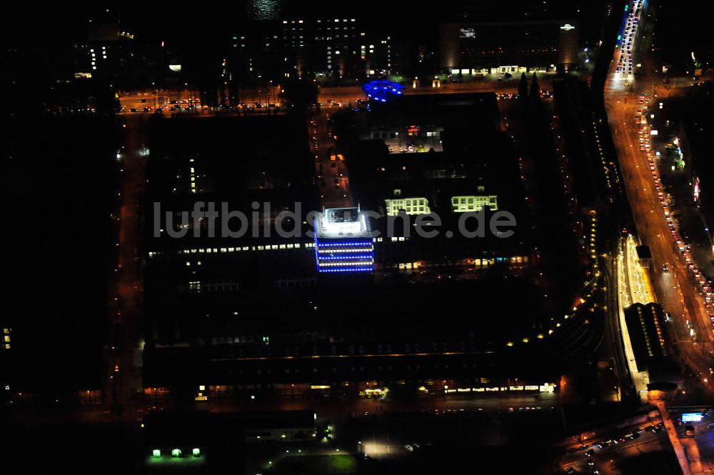 Berlin bei Nacht von oben - Berlin bei Nacht / Night shot Oberbaum City