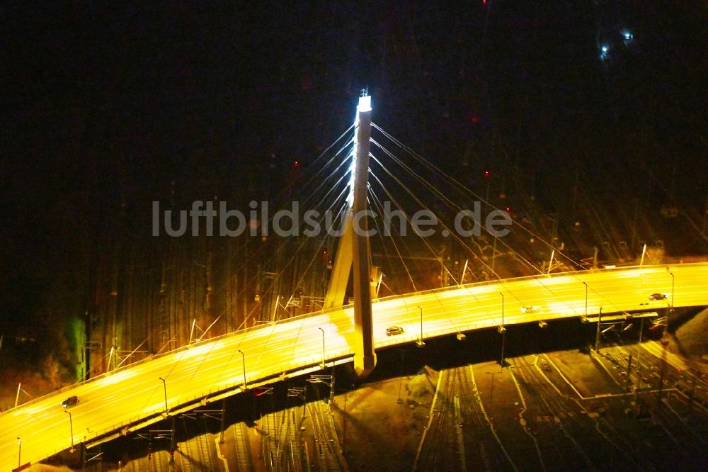 Nachtluftbild Halle (Saale) - Nachtluftbild Berliner Brücke in Halle (Saale) im Bundesland Sachsen-Anhalt