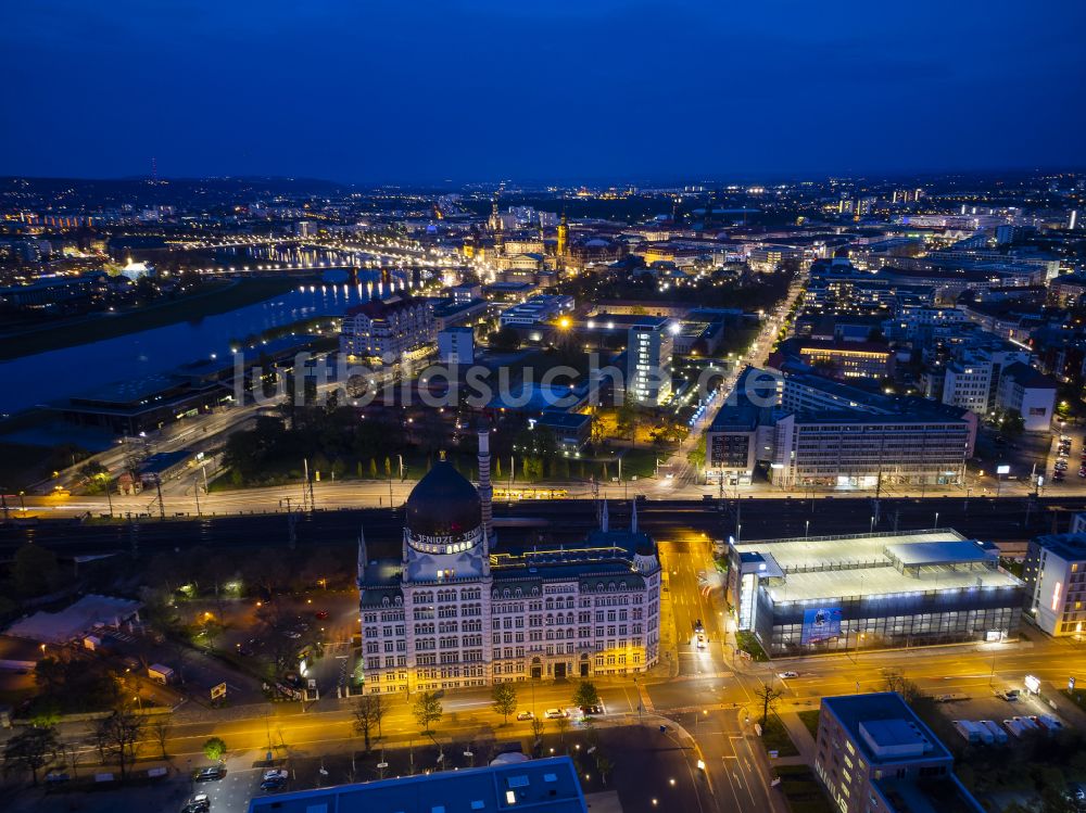 Dresden bei Nacht von oben - Nachtluftbild Büro- und Geschäftshaus Yenidze in Dresden im Bundesland Sachsen, Deutschland