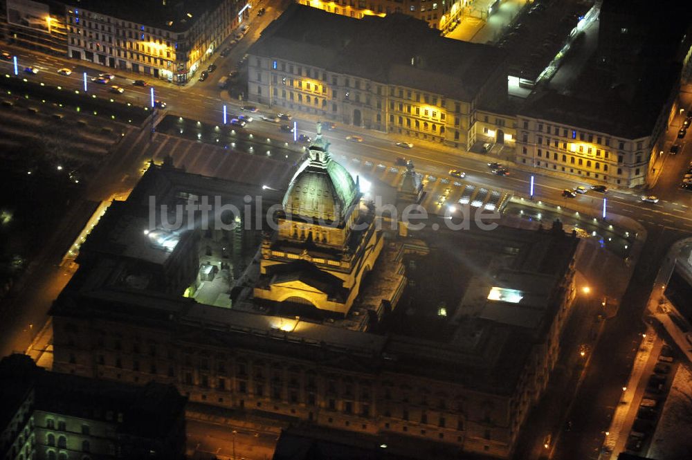 Nacht-Luftaufnahme Leipzig - Bundesverwaltungsgericht Leipzig bei Nacht