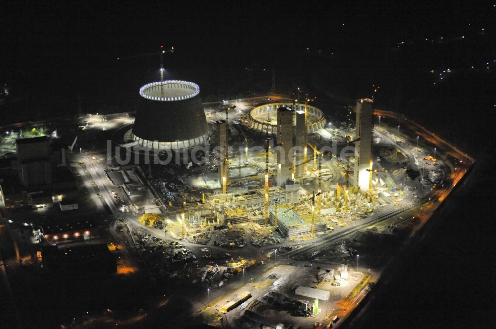 Nachtluftbild Hamm - Nachtluftbild der Baustelle am Kraftwerk / Kohlekraftwerk Westfalen im Stadtteil Hamm-Uentrop mit dem ehemaligen Kernkraftwerk KKW / AKW THTR-300 in Nordrhein-Westfalen NRW