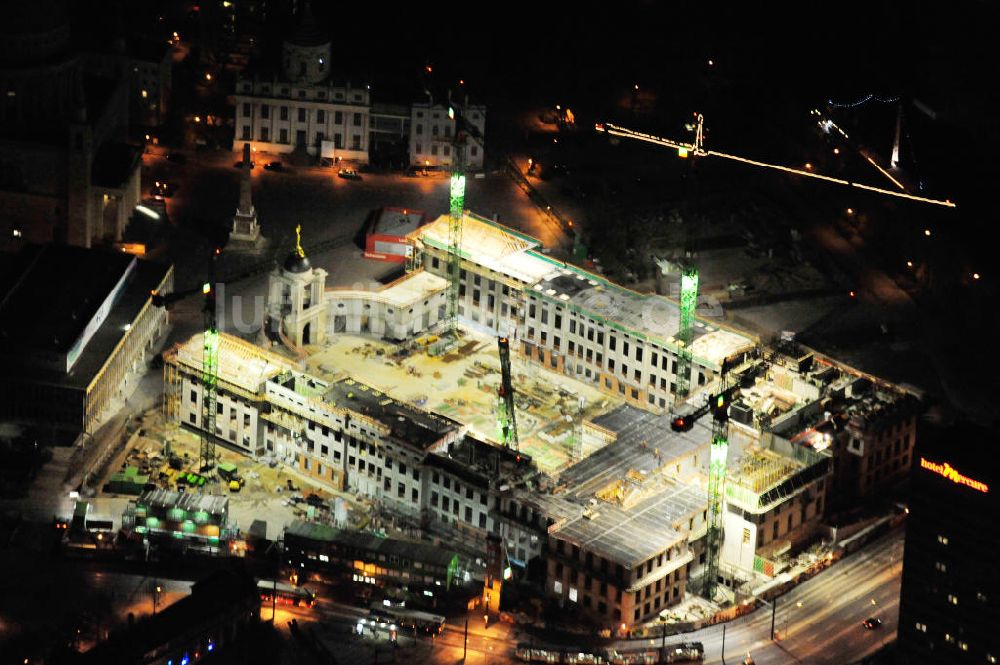 Nachtluftbild Potsdam - Nachtluftbild der Baustelle des Potsdamer Stadtschlosses / Neuer Landtag