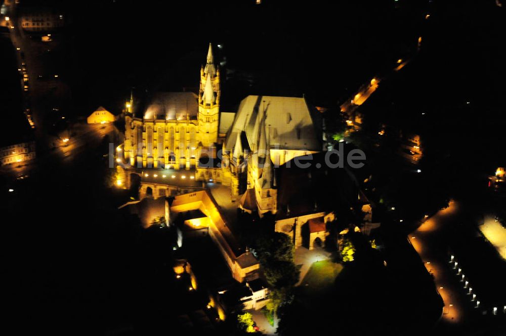 Nachtluftbild Erfurt - Der Domberg in Erfurt bei Nacht