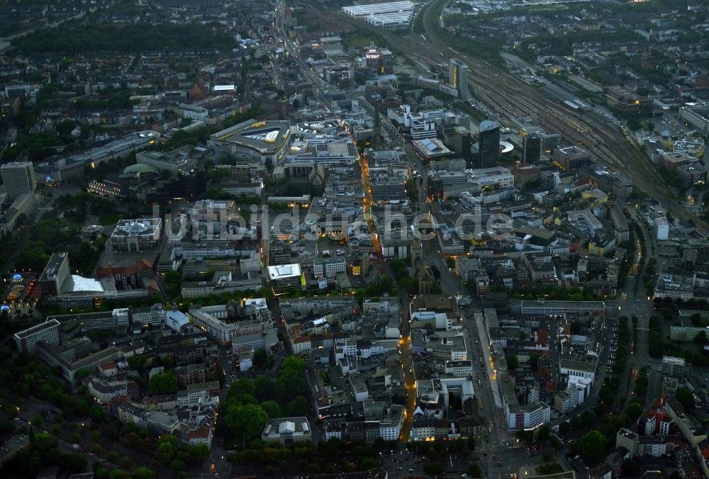 Nachtluftbild Dortmund - Nachtluftbild der Innenstadt von Dortmund im Bundesland Nordrhein-Westfalen