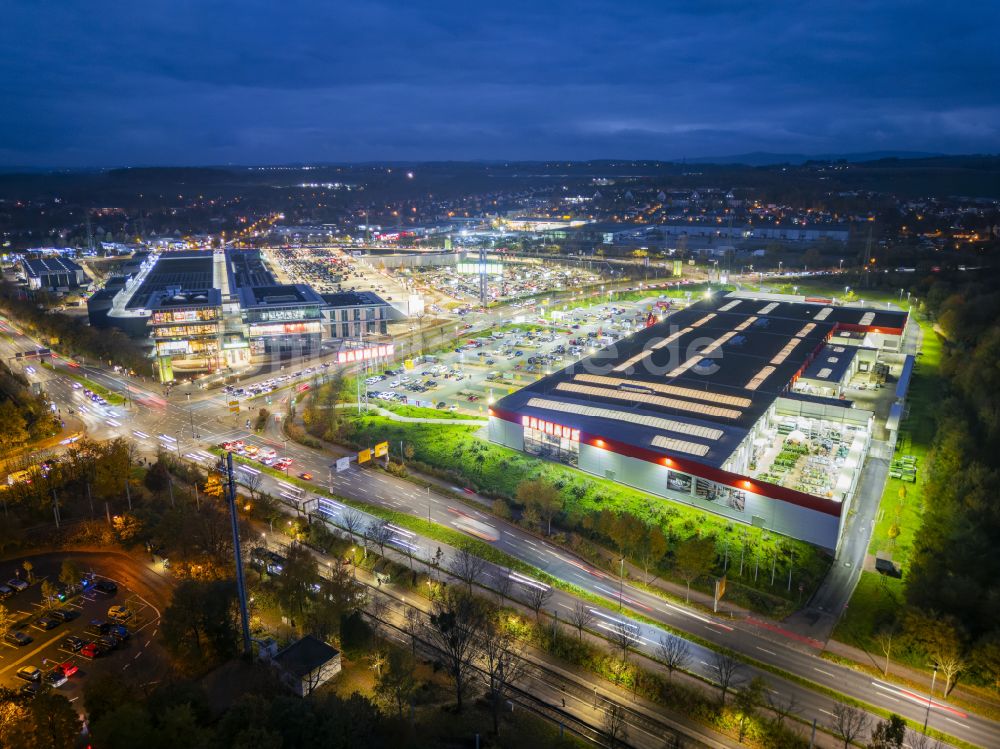 Nacht-Luftaufnahme Dresden - Nachtluftbild Einkaufszentrum Kaufpark Dresden in Dresden im Bundesland Sachsen, Deutschland