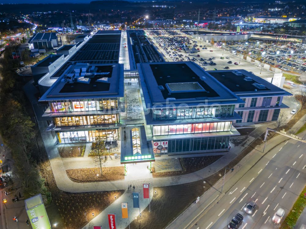 Nachtluftbild Dresden - Nachtluftbild Einkaufszentrum Kaufpark Dresden in Dresden im Bundesland Sachsen, Deutschland