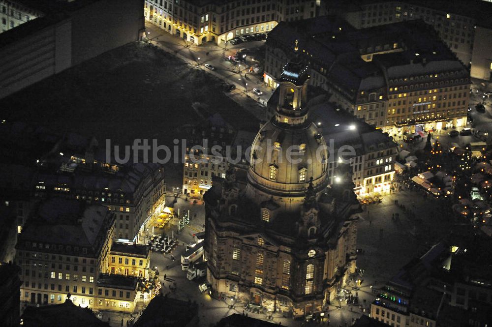 Nacht-Luftaufnahme Dresden - Frauenkirche Dresden bei Nacht