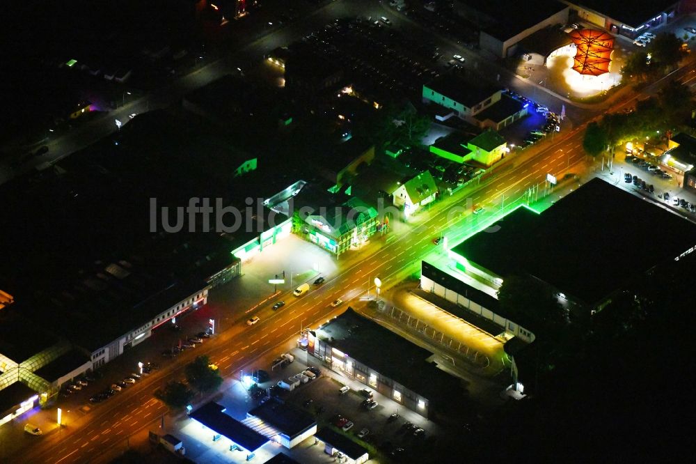 Nacht-Luftaufnahme Osnabrück - Nachtluftbild Freizeitzentrum Flippothek in Osnabrück im Bundesland Niedersachsen, Deutschland