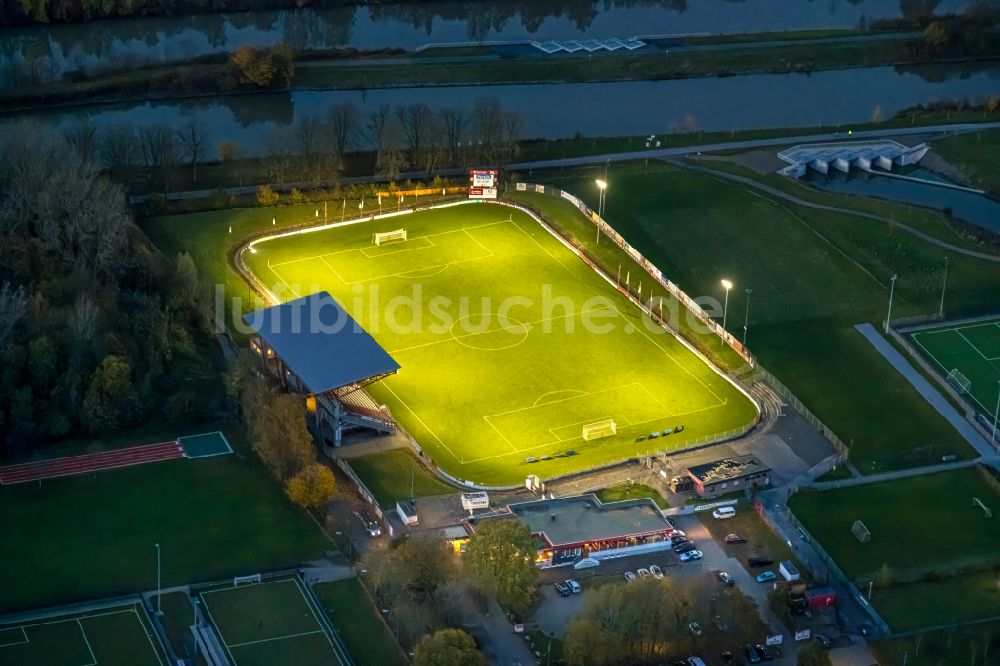 Nachtluftbild Hamm - Nachtluftbild Fussballstadion Betten Kutz Stadion in Hamm im Bundesland Nordrhein-Westfalen, Deutschland