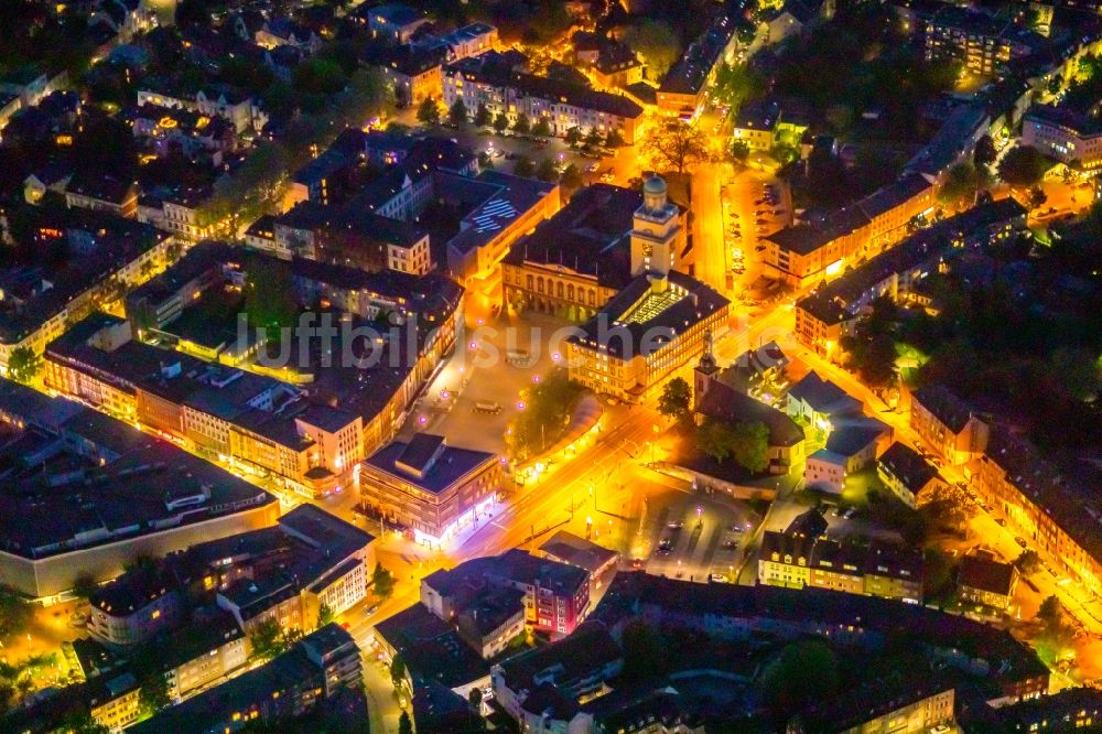 Nachtluftbild Witten - Nachtluftbild Gebäude der Stadtverwaltung - Rathaus Witten in Witten im Bundesland Nordrhein-Westfalen, Deutschland