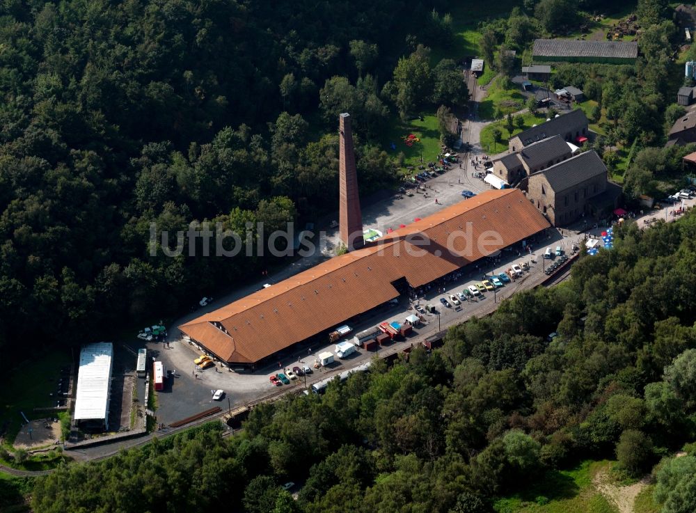 Witten bei Nacht aus der Vogelperspektive: Gelände der ehemaligen Zeche Nachtigall , dem heutigen LWL Industriemuseum Zeche Nachtigall “ in Witten im Bundesland Nordrhein-Westfalen NRW