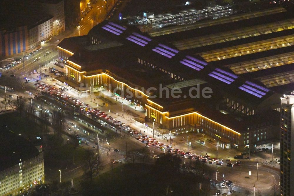 Nachtluftbild Leipzig - Nachtluftbild Hauptbahnhof in Leipzig im Bundesland Sachsen